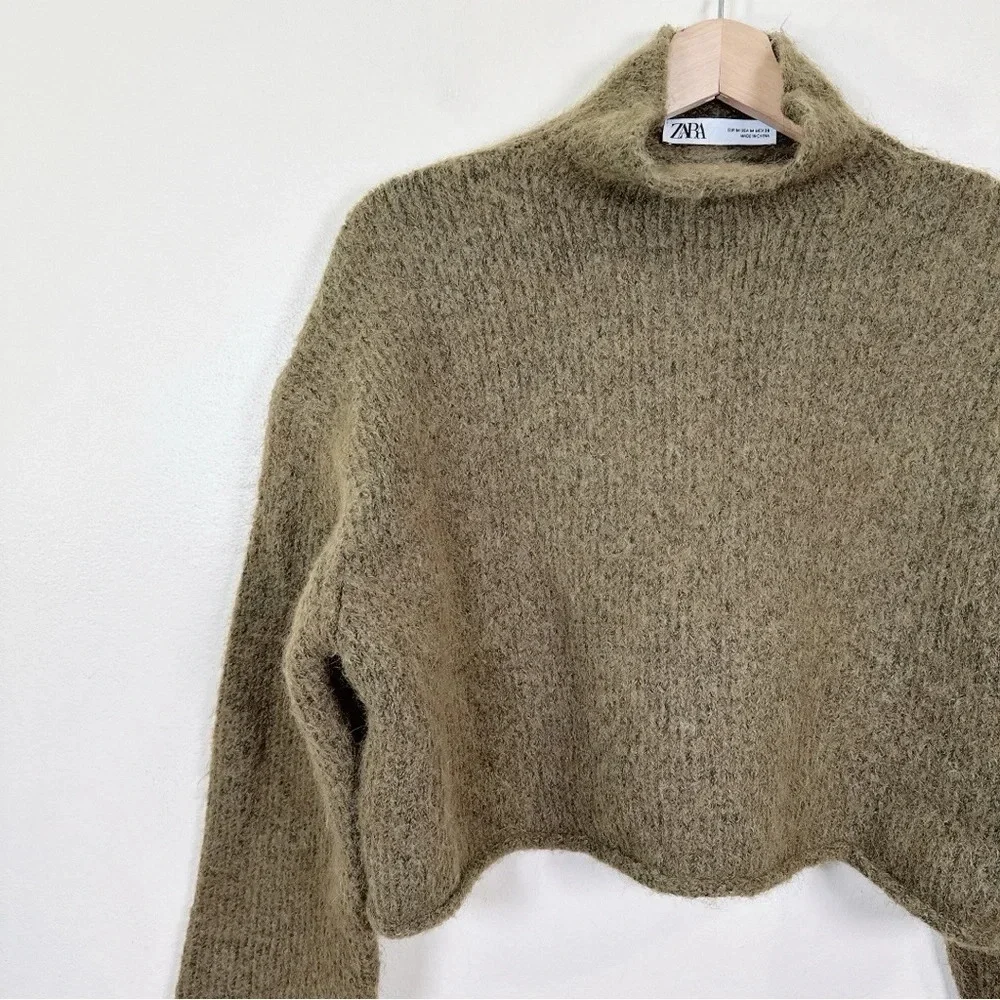 Zara Womens Size Medium Dark Olive Cropped Tunnel Knit Sweater - Picture 7 of 14